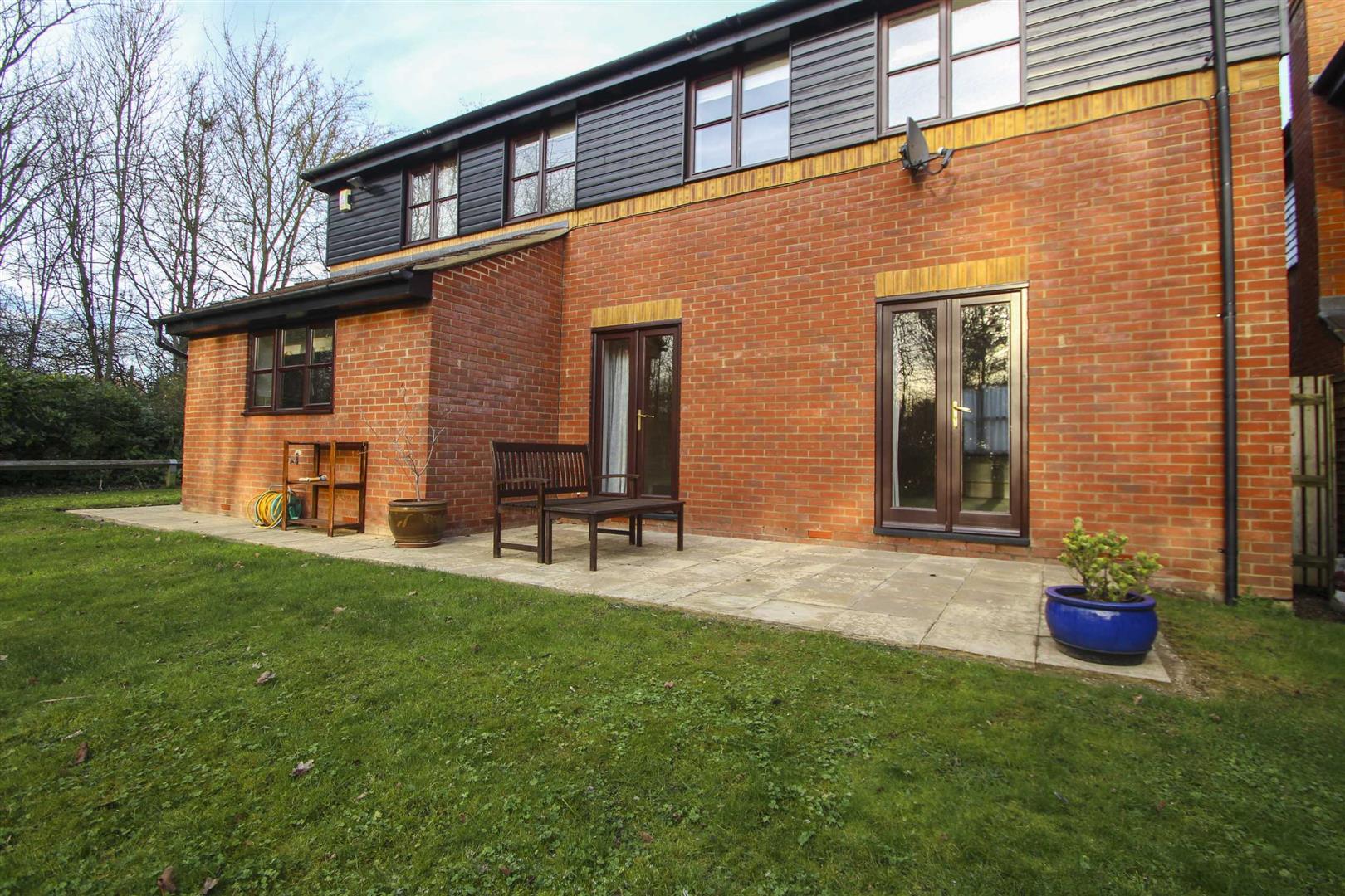 Winstanley Lane, Shenley Lodge, Milton Keynes
